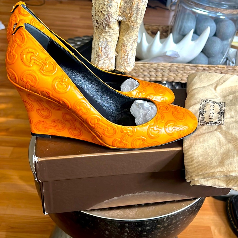 Gucci shoes
